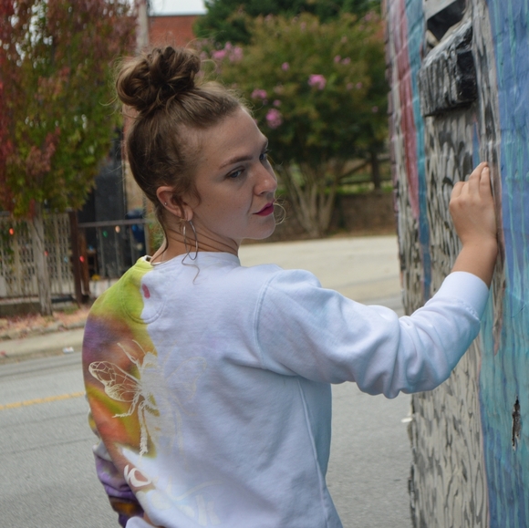 Heart/Soul Apparel Cold 🥶 Shoulder Sweatshirt - Picture 16 of 16